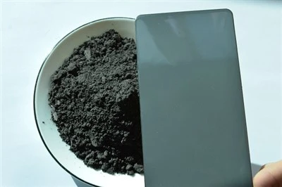 Pigman Nwa 24, Titanium Vanadyòm Antimwàn Gri Rutile, Gri ble
